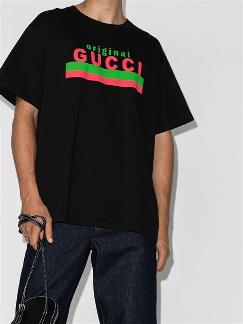 Gucci t shirt logo